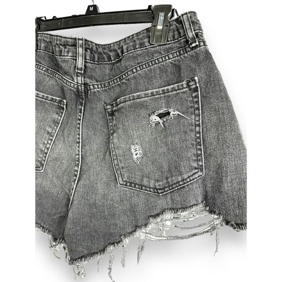 High waisted Destroyed Black Denim Shorts - Picture 4 of 5